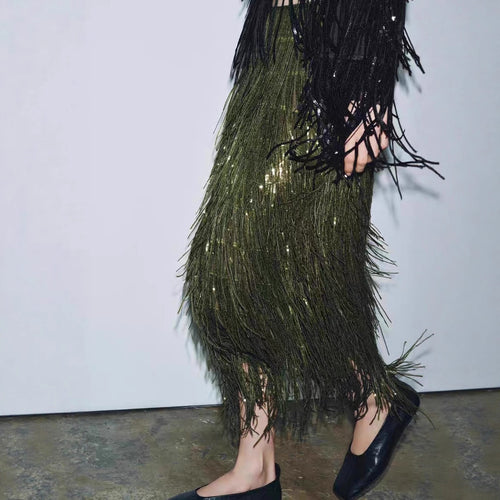 Damen Fransenrock aus schimmerndem Material mit eleganten Details EB
