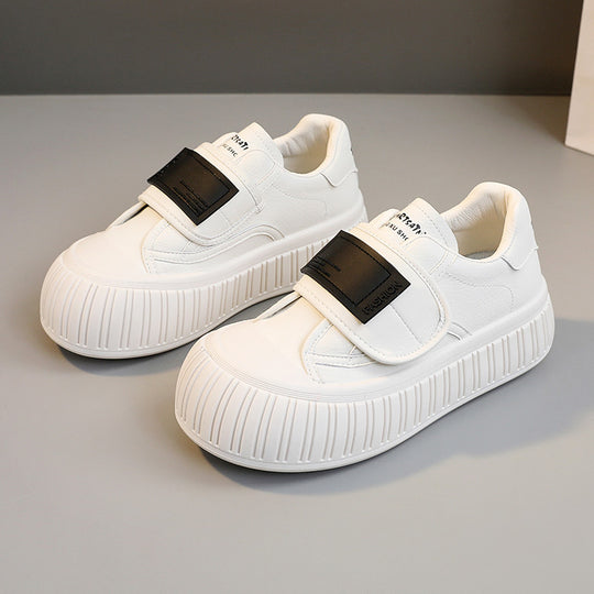 Damen elegante Slip-On Sneakers mit verstärktem Profil EB