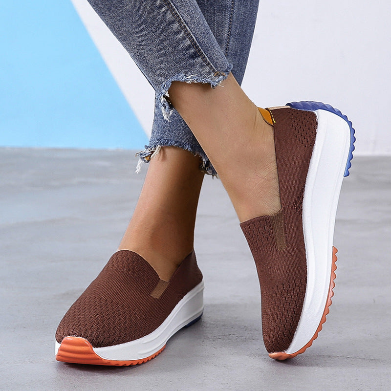 Damen Komfortable Slip-On Sneakers mit atmungsaktivem Strickdesign und dämpfender Sohle EB