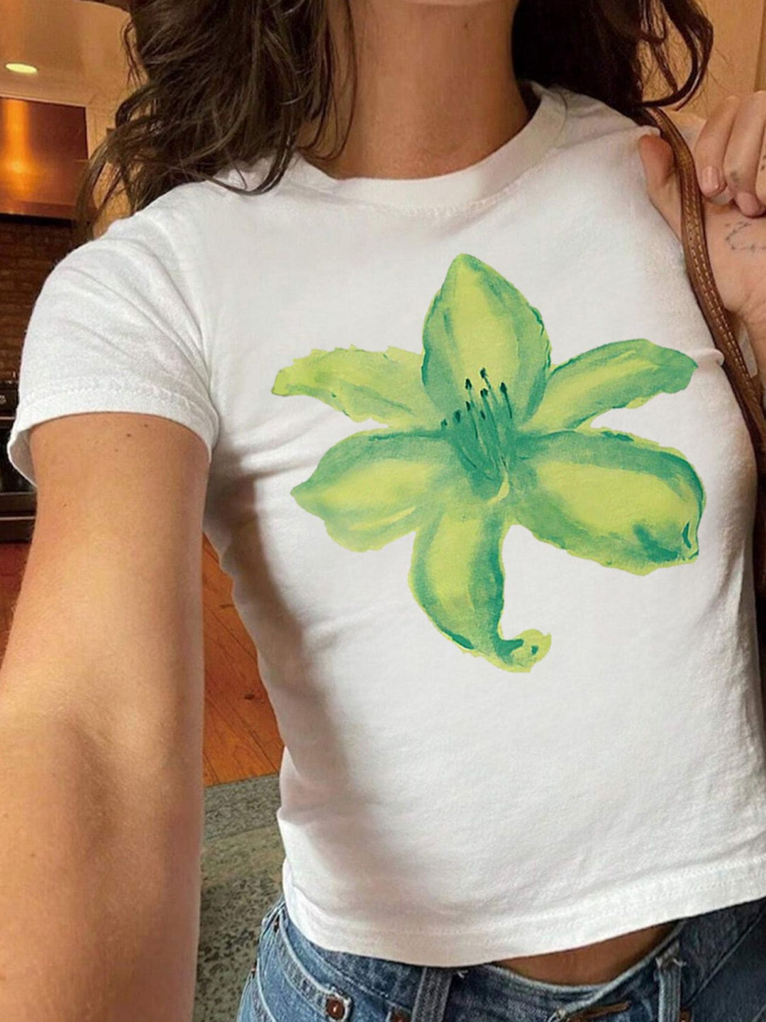 Damen T-Shirt mit funkelndem Discokugel-Motiv und zeitgemäßem Schleifendetail EB