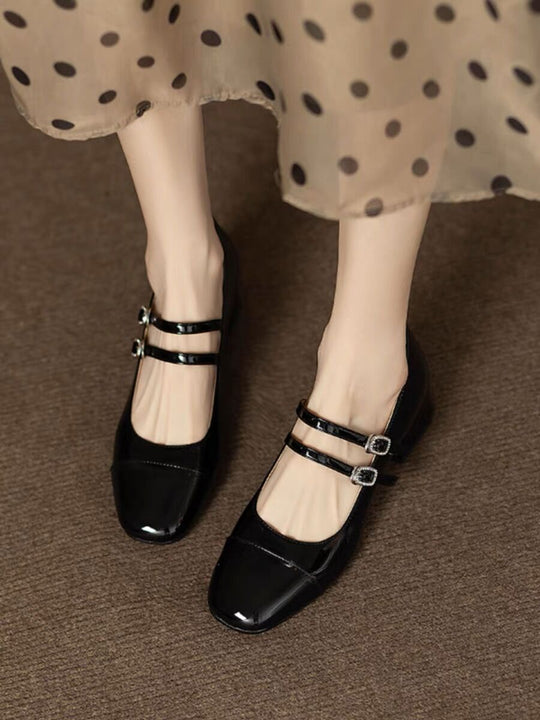 Damen Ballerina-Schuhe mit doppelt verstellbarem Riemchen und bequemer Sohle EB