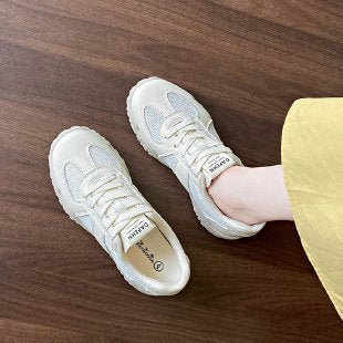 Damen Sportliche Sneakers mit atmungsaktiver Mesh-Oberfläche und gepolsterter Sohle EB