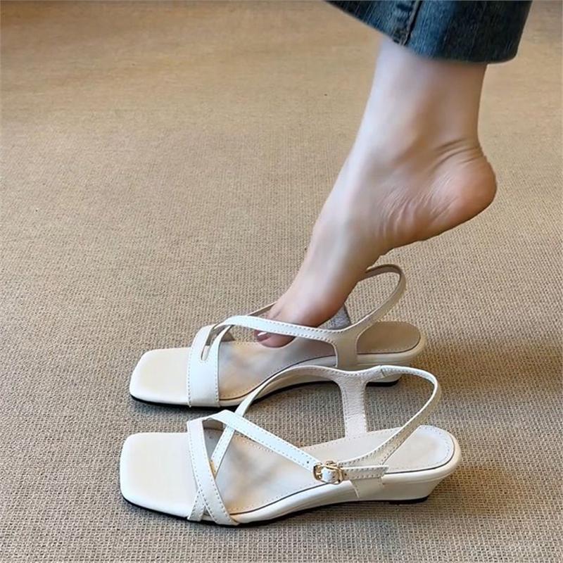Damen elegante Riemchen-Sandalen mit modischem Kreuz-Riemendesign EB
