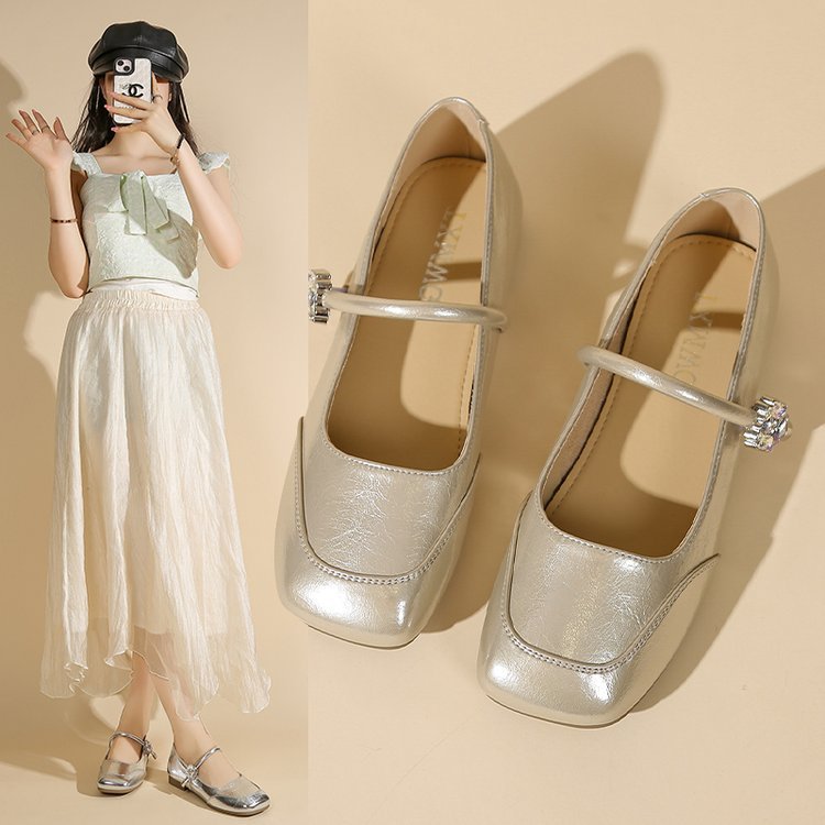 Damen elegante Flachschuhe mit funkelndem Riemchen und glänzendem Obermaterial EB