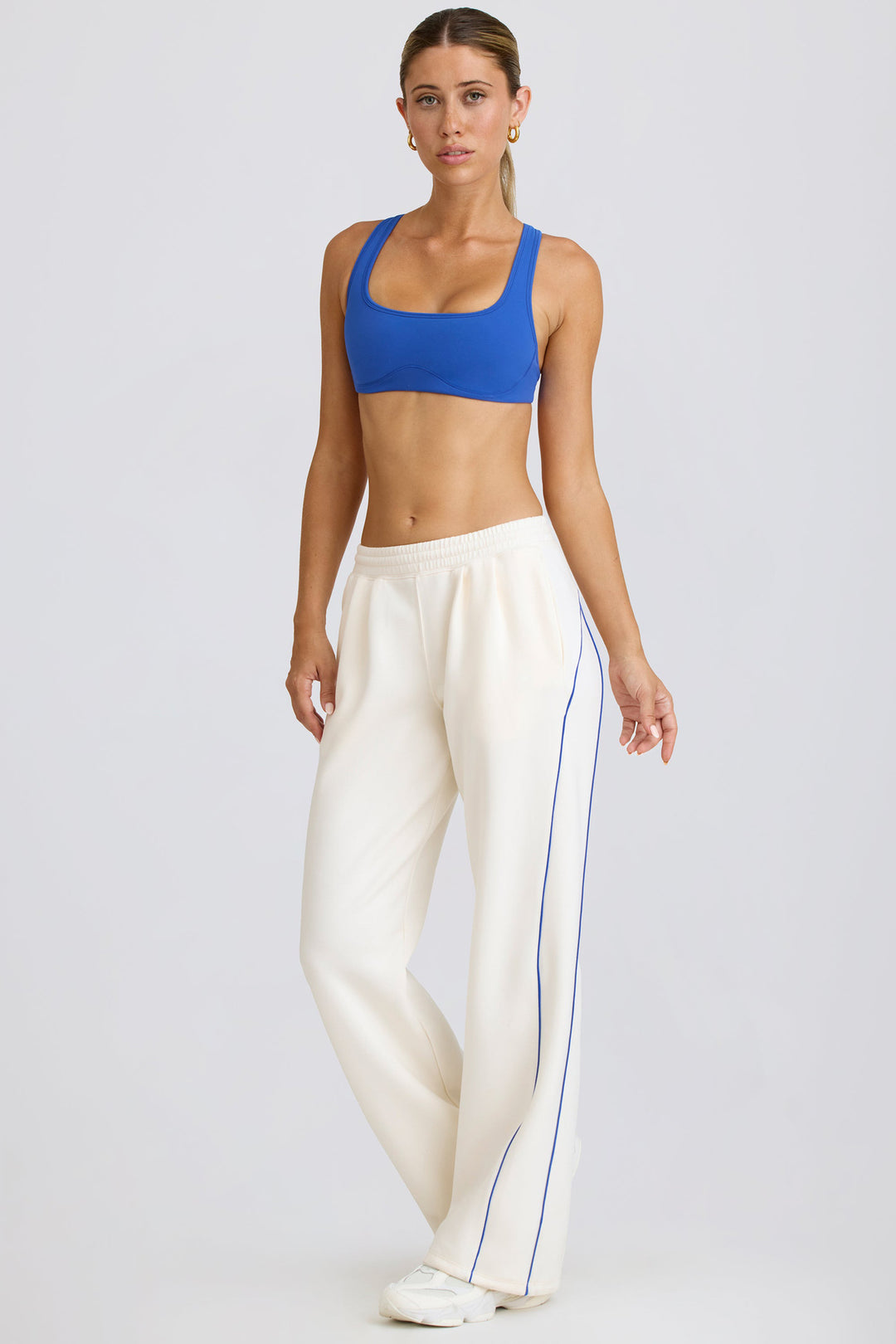 Damen Sportliche Freizeithose mit weitem Schnitt und praktischen Taschen EB