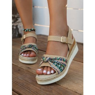 Damen modische Plateausandalen mit geflochtenem Riemendesign EB