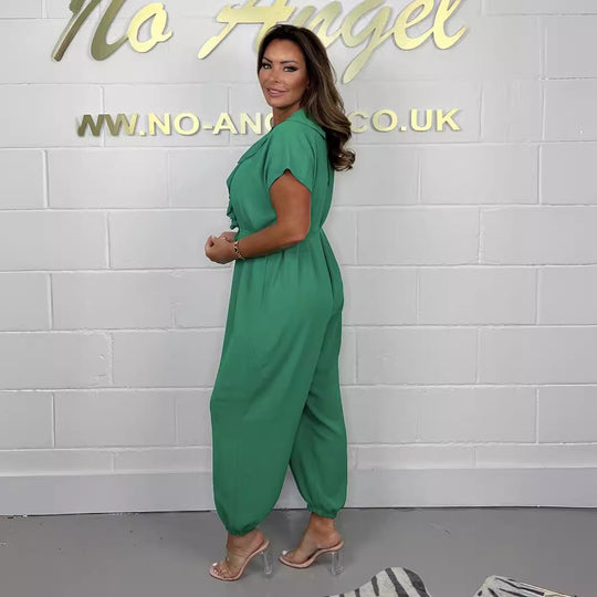 Damen Jumpsuit mit Rüschendetails und Bindegürtel EB