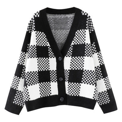 Damen Grobstrick Cardigan mit kontrastierendem Karomuster und Knopfdetails EB