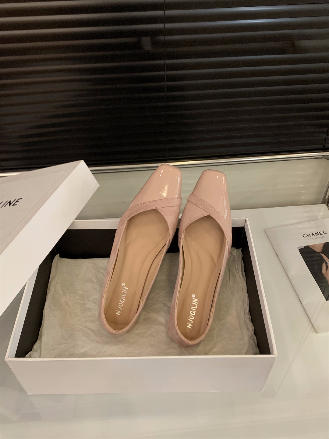 Damen elegante Stiefeletten mit modischem Glanz und komfortablem Fußbett EB
