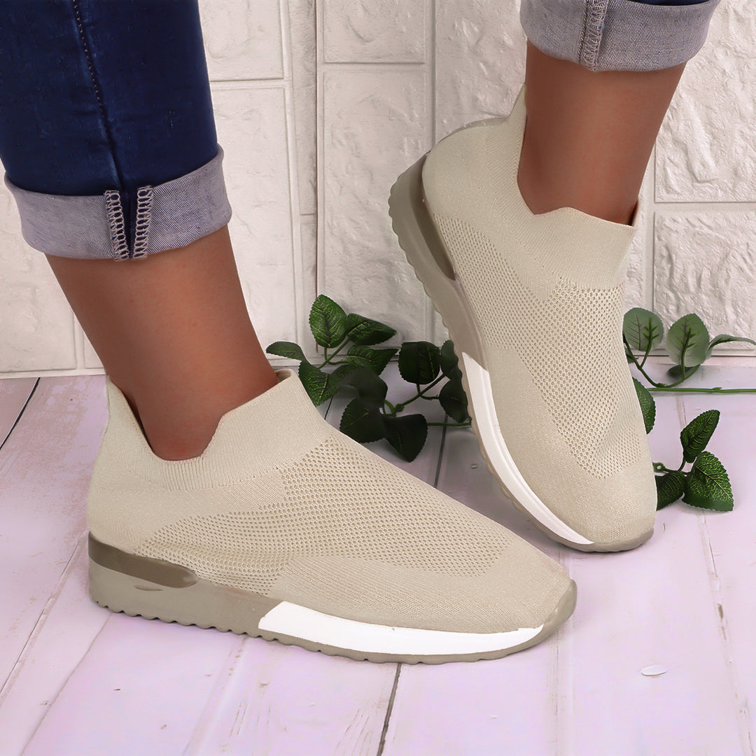 Damen sportliche Slip-On Sneakers mit innovativem Strickdesign EB