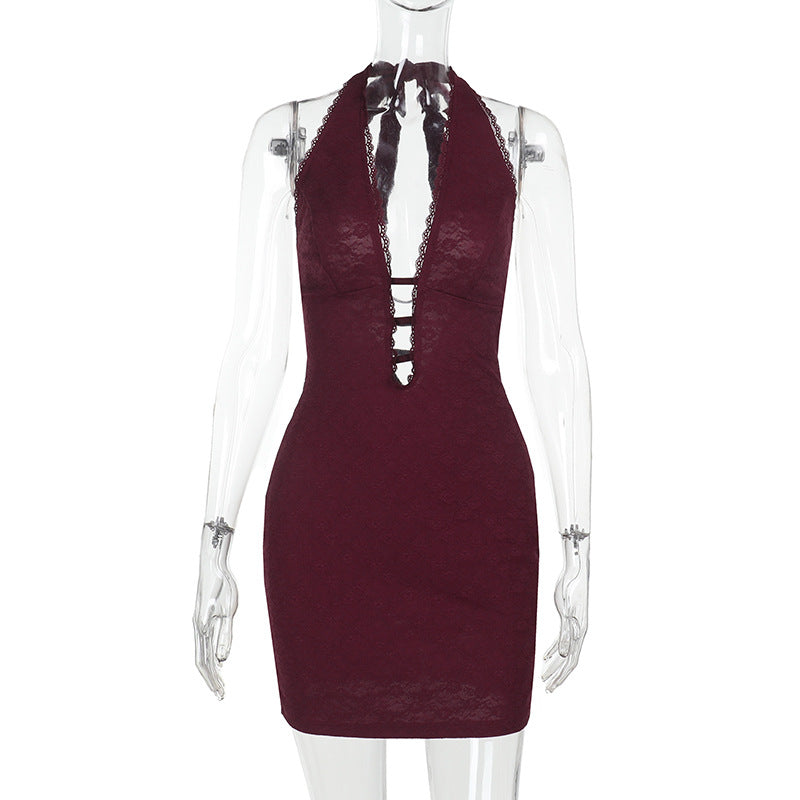 Damen Sexy Mini-Kleid mit tiefem Halterneck und raffiniertem Cut-Out EB