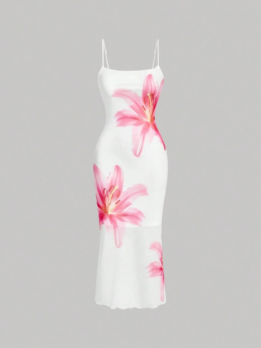 Damen sommerliches Blumenkleid mit feinen Spaghetti-Trägern und fließendem Schnitt EB