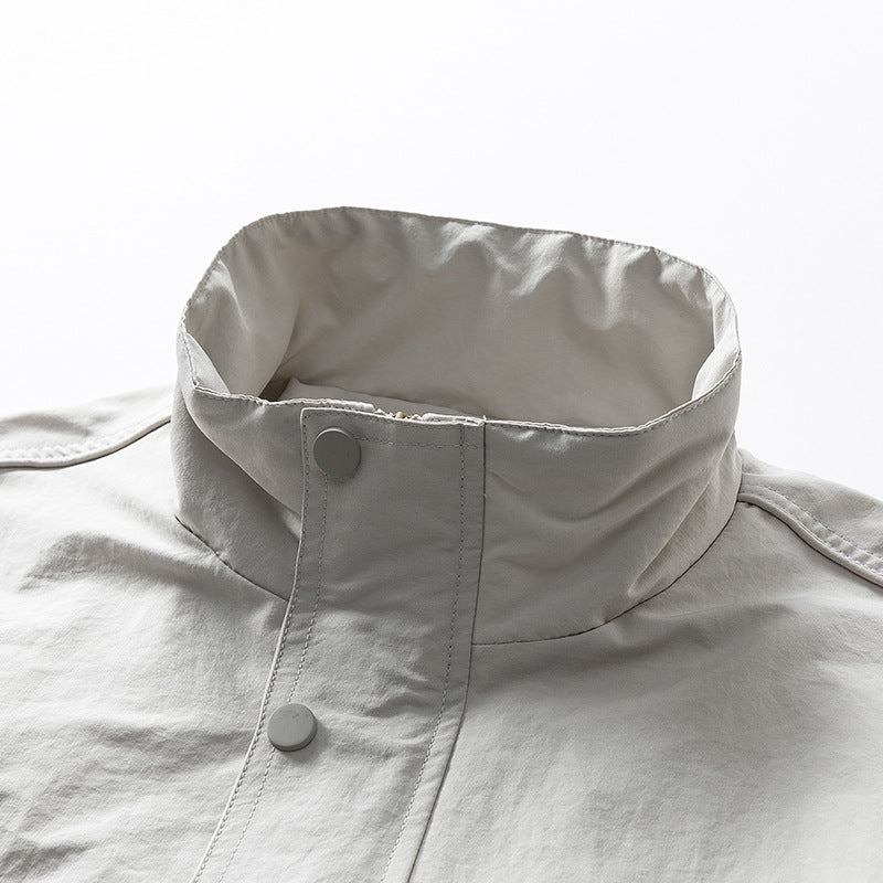 Herren urbaner Oversized Utility-Jacke mit versteckter Reißverschlussblende und elastischem Saum EB