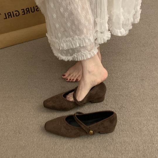 Damen elegante Slipper mit modischem Riemchen und hochwertiger Obermaterialstruktur EB