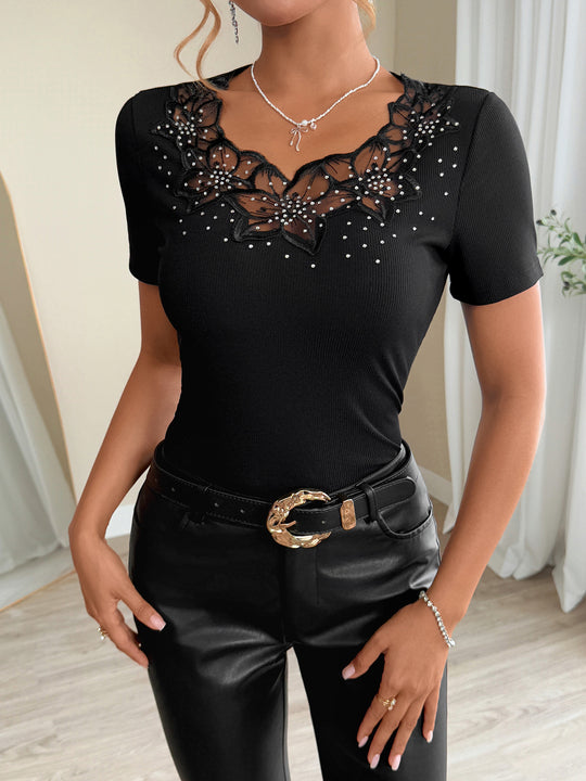 Damen Elegantes Figurbetontes Oberteil mit Floral-Spitzenbesatz EB