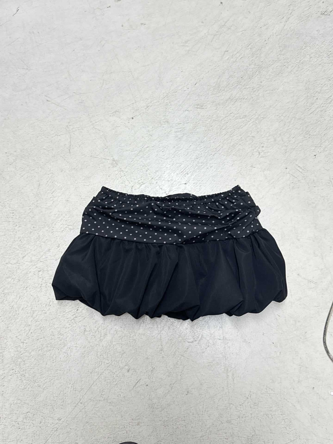 Damen Verspielter Rüschenslip mit Punkten und elastischem Bund EB