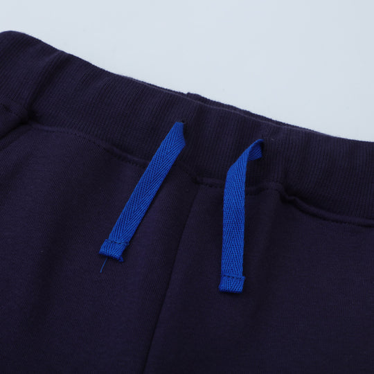Jungen Sweatpants mit niedlichem Haifischmotiv EB
