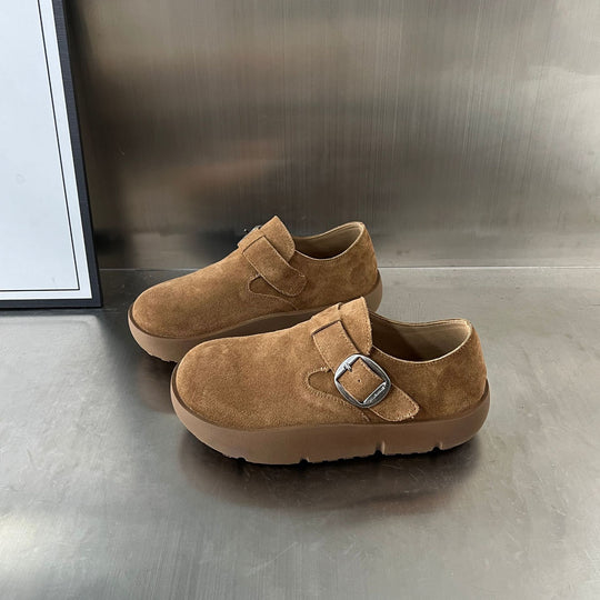 Damen Komfortable Wildleder-Clogs mit modischem Riemen und ergonomischem Fußbett EB