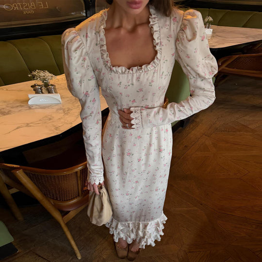 Damen Elegantes Maxikleid mit zarten Rüschenärmel und floralem Muster EB