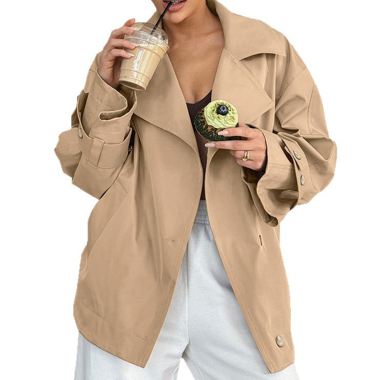 Damen Oversized Trenchcoatjacke mit eleganten Details EB