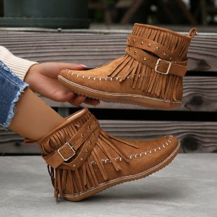 Damen nan knöchelhohe Fransen-Boots in Wildleder-Optik mit dekorativer Schnalle, Ziernieten und gepolstertem Komfortfußbett EB