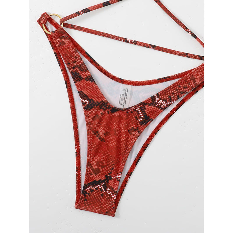 Damen Bandeau-Bikini mit raffiniertem Schnitt EB