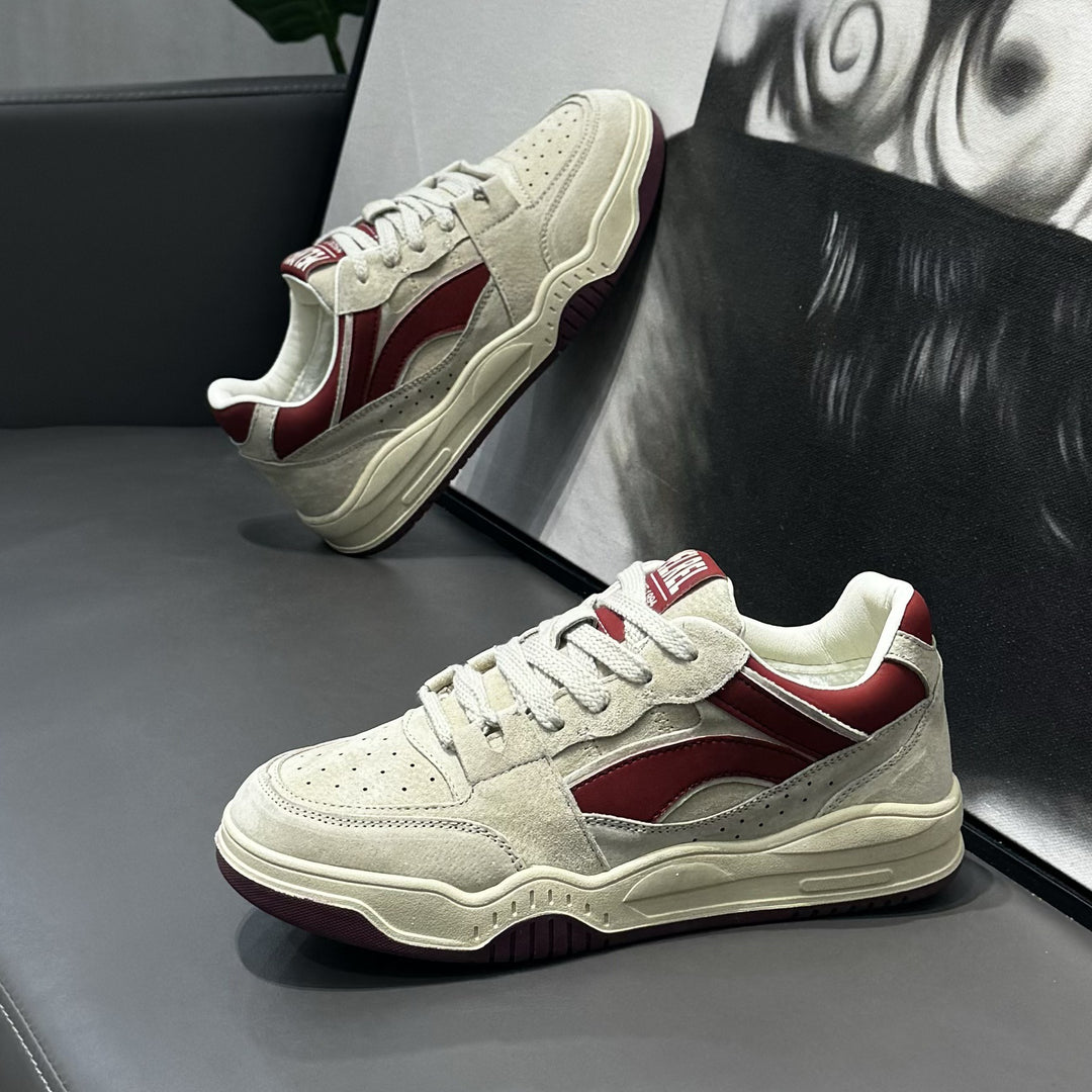 Damen Sportliche Sneaker mit hochwertigem Wildleder und dämpfender Sohle EB