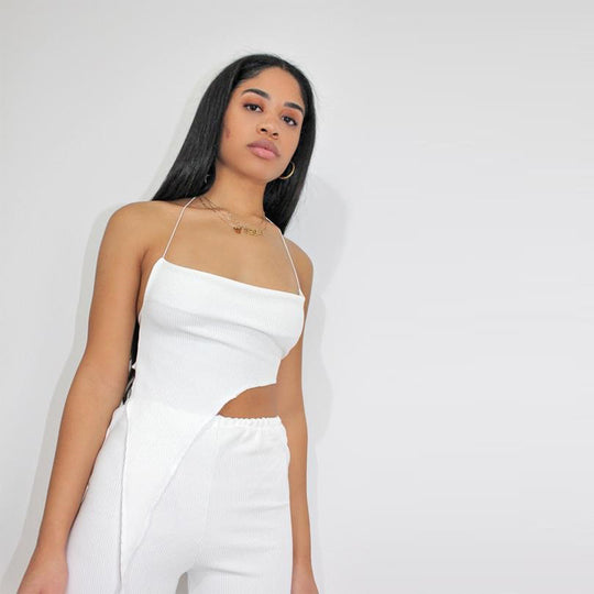 Damen asymmetrisches Crop-Top mit feinem Rippdesign und tiefem Ausschnitt EB