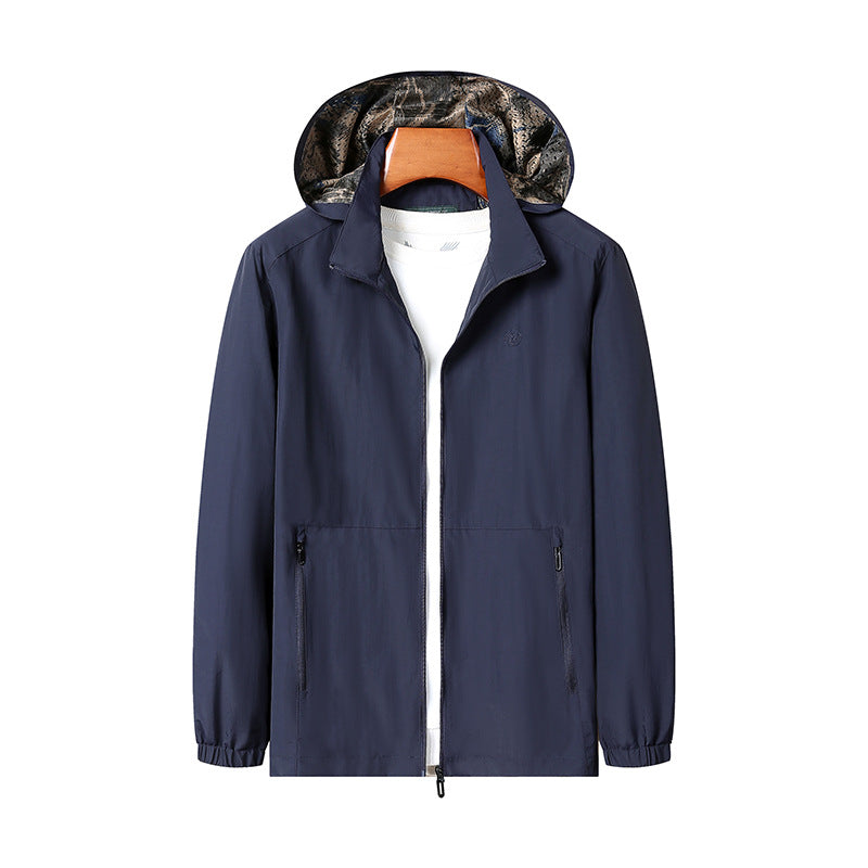 Herren Leichte Wind- und Wasserabweisende Kapuzenjacke mit Camouflage-Innenfutter EB