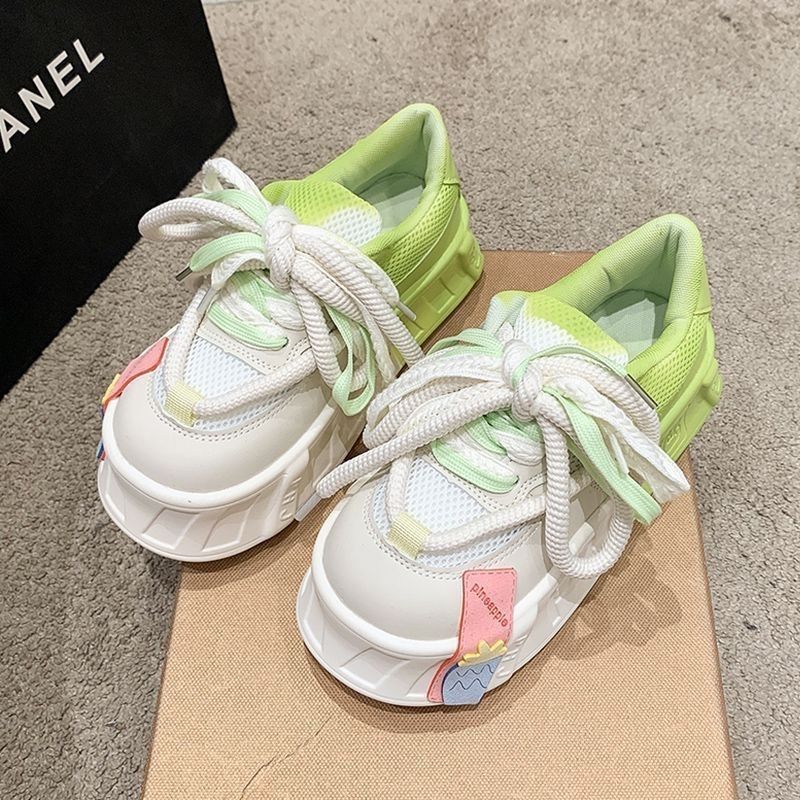 Damen Sportliche Sneakers mit verspieltem Design und atemberaubender Sohle EB