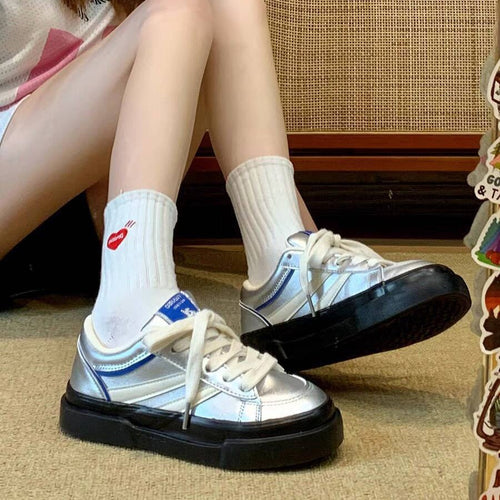 Damen Modische Sneakers mit glänzendem Obermaterial und dämpfender Sohle EB