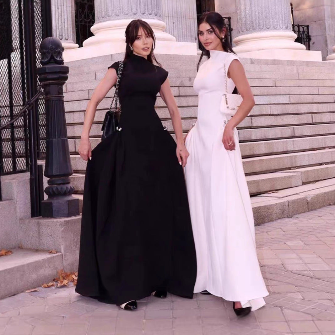 Damen elegantes bodenlanges Kleid mit außergewöhnlichem Kragen und innovativer Silhouette EB
