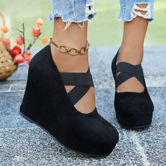 Damen Wedge-Pumps mit schnallenverziertem Fesselriemen und geflochtenem Absatz EB