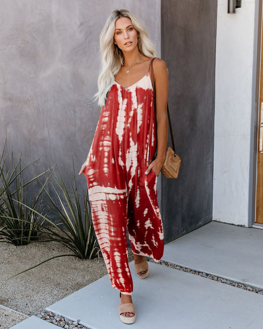 Damen Lässiger Maxijumpsuit aus leichtem Stoff mit Tie-Dye-Muster EB