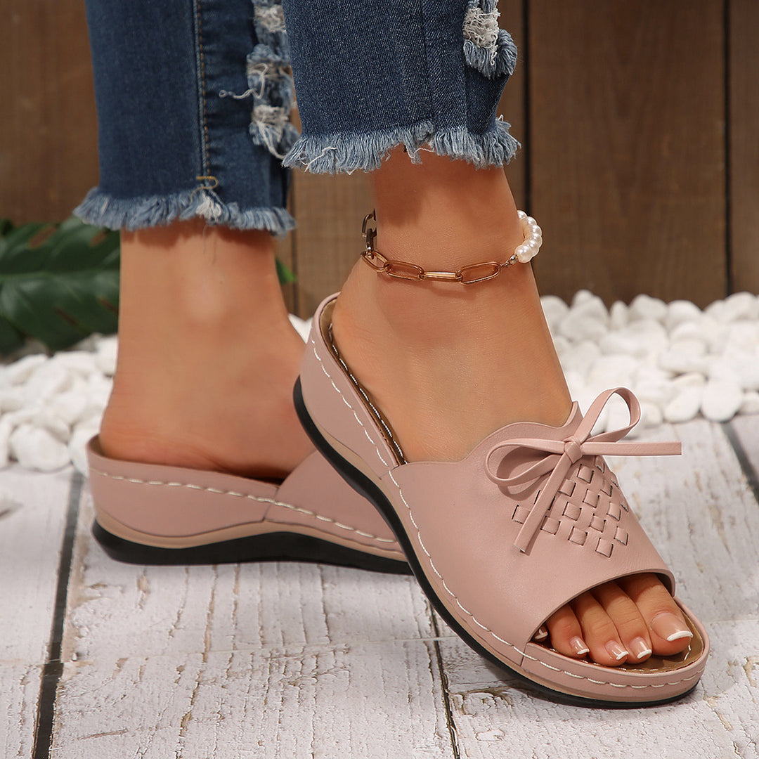 Damen Riemchen-Sandalen mit geflochtenem Design und komfortablem Fußbett EB
