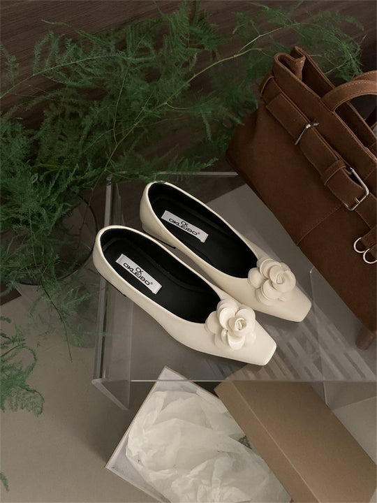 Damen Ballerina-Pumps mit dekorativem Blumendetail EB