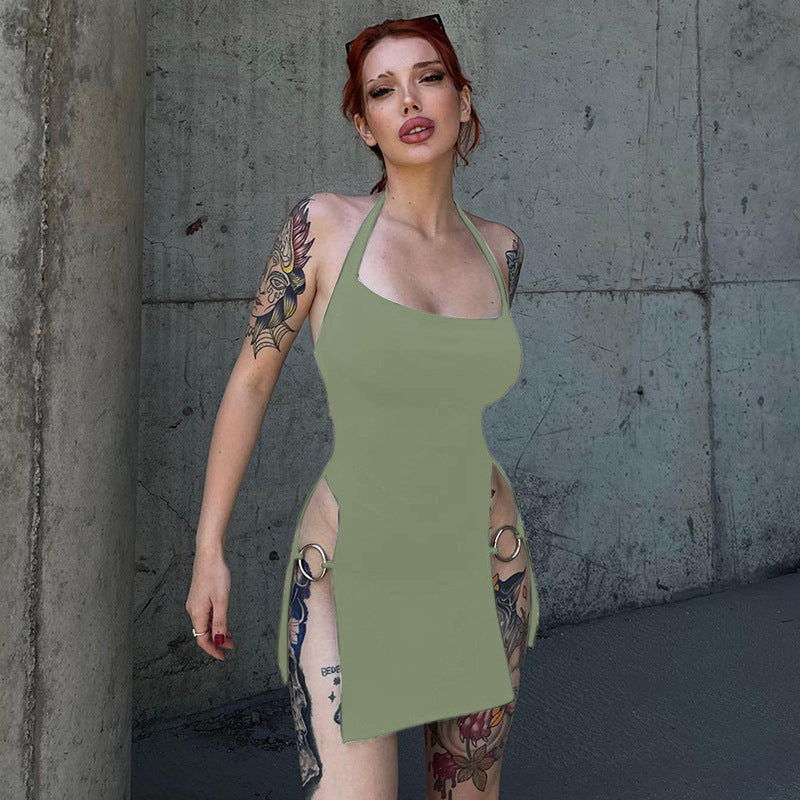 Damen sexy und modisches Halterkleid mit offenen Seiten und Ringelementen EB