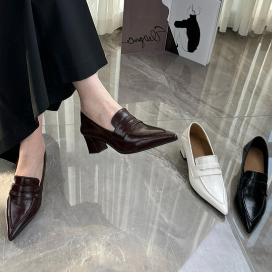 Damen elegante Slingback-Pumps mit spitz zulaufendem Design und dekorativem Riemen EB