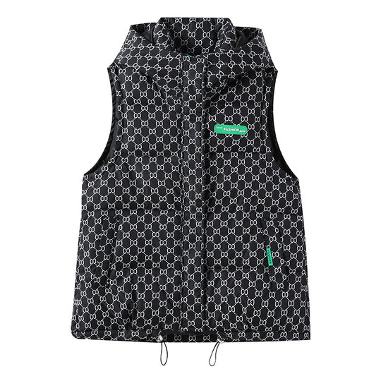 Damen nan gesteppte Kapuzenweste mit Allover‑Logoprint, wattierter Isolierung, verstellbarem Saum und verdeckten Reißverschlusstaschen EB