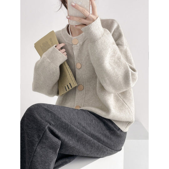 Damen Grob gestrickter Cardigan mit dekorativen Knöpfen und lässigem Schnitt EB