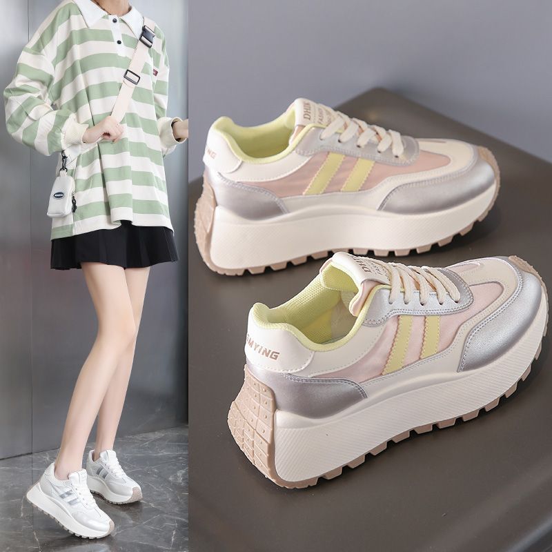 Damen Modische Plateau-Sneaker mit bequemem Fußbett und sportlichem Design EB