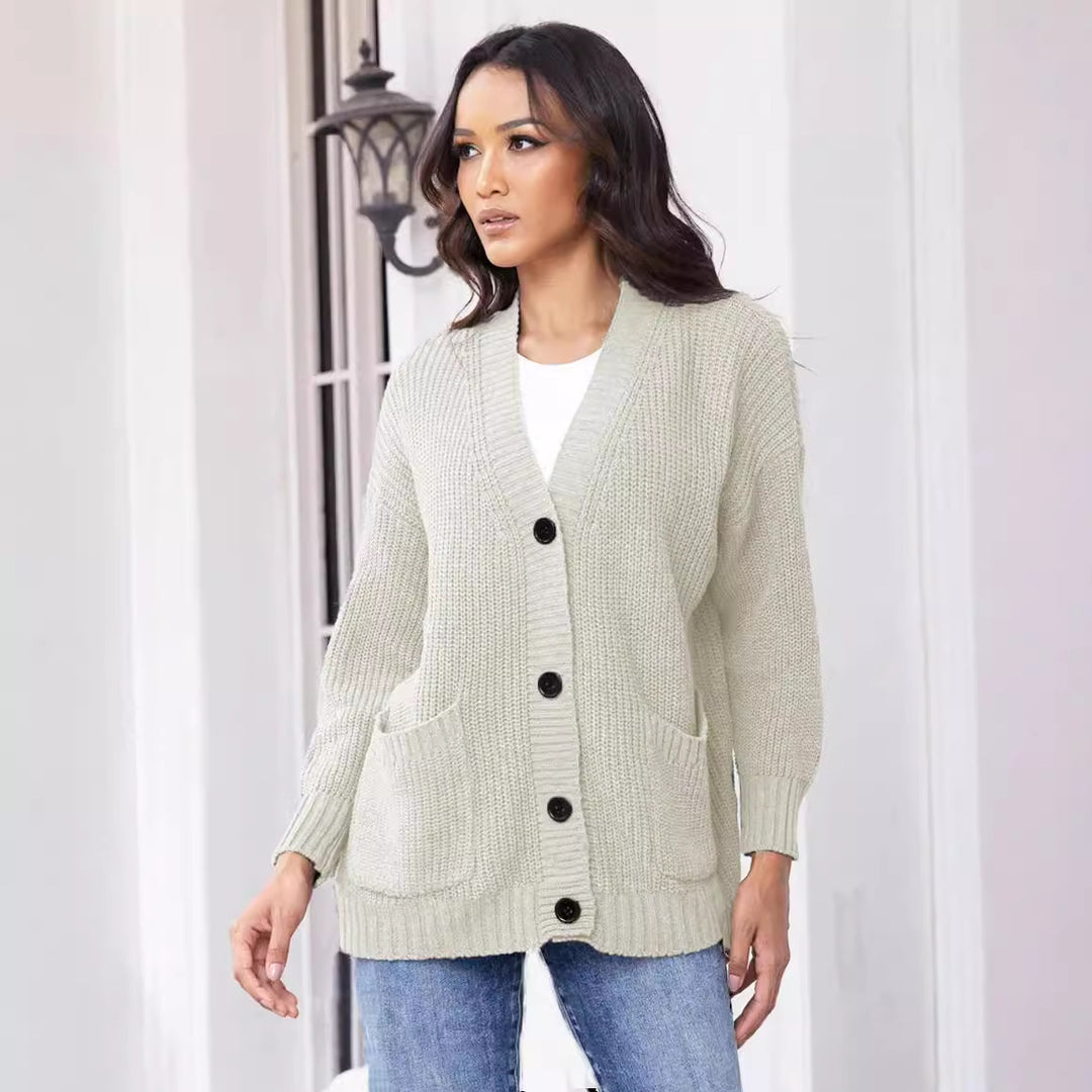 Damen Grober Strickcardigan mit praktischen Taschen und eleganten Knopfdetails EB
