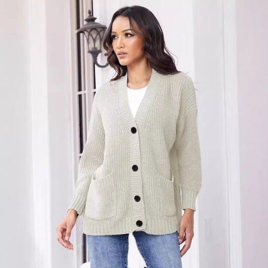 Damen Grober Strickcardigan mit praktischen Taschen und eleganten Knopfdetails EB