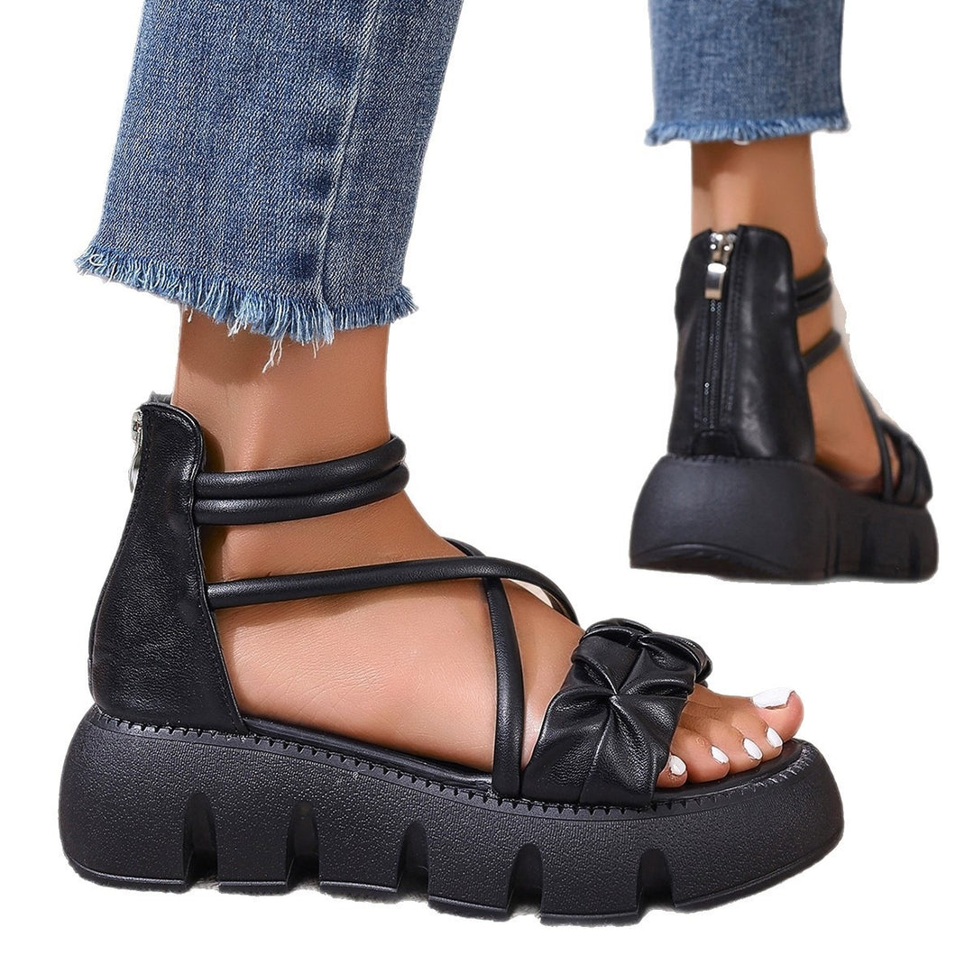 Damen Komfortable Riemchen Sandalen mit voluminösem Schnitt EB