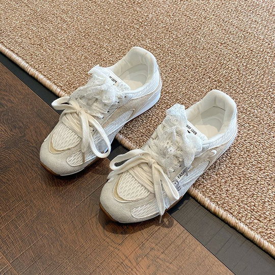 Damen Sneakers im lässigen Design mit innovativer Schnürtechnik und atmungsaktiver Oberflächenstruktur EB