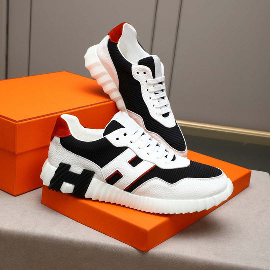 Damen Sneaker mit atmungsaktiver Struktur und rutschfester Sohle EB
