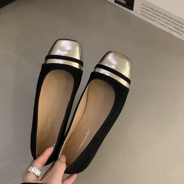 Damen elegante Ballerinas mit metallischem Besatz und komfortablem Fußbett EB