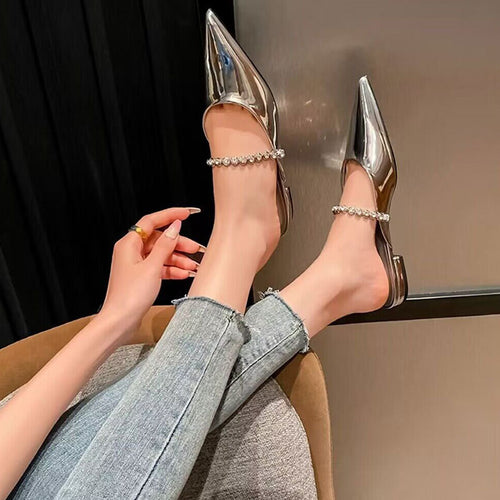 Damen Elegante und funkelnde Pumps mit spitzem Design und glamourösem Akzent EB