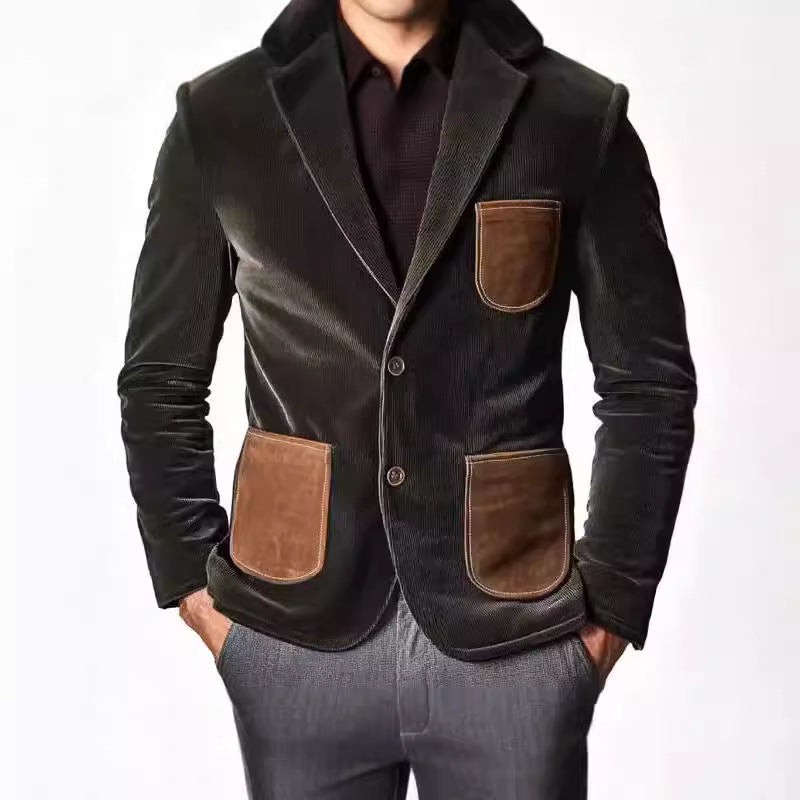 Herren Samtjacke mit modernem Patchwork-Design und praktischen Taschen EB