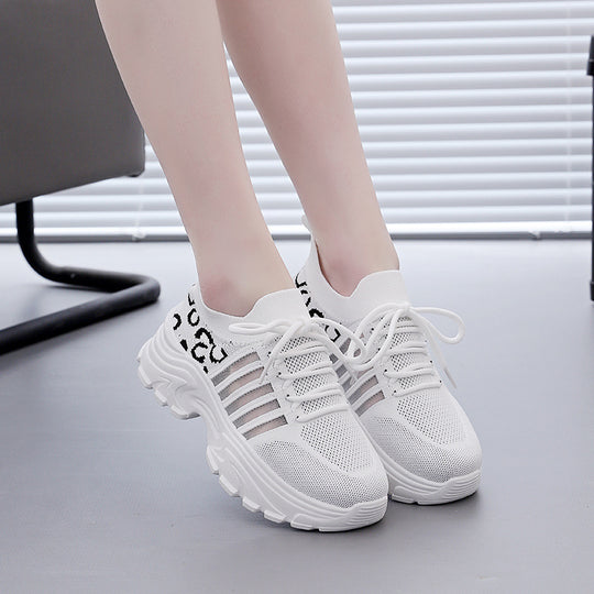 Damen Sportliche Sneakers mit modernem Leopardenmuster und dämpfendem Fußbett EB